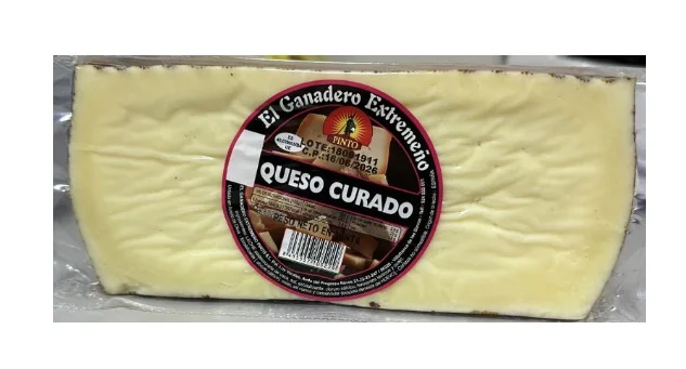 Formaggio Pinto stagionato 1,5 kg (Poiché il prodotto è tagliato a mano, potrebbero esserci delle leggere imprecisioni nel peso).