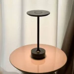 Lampada da tavolo touch in alluminio, lampada da scrivania a LED dimmerabile a 3 temperature di colore, lampada da comodino in metallo ricaricabile senza fili per l'home office