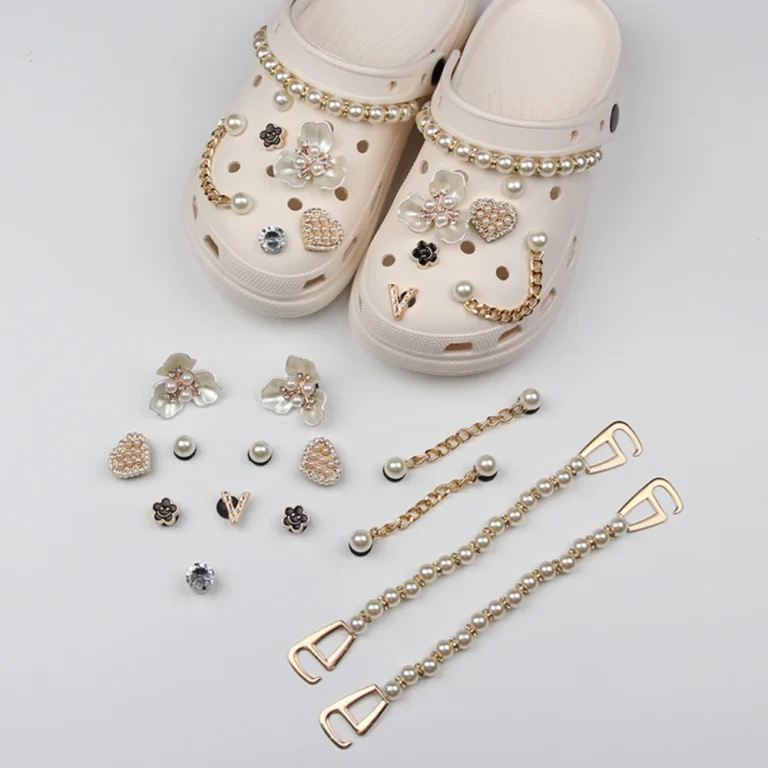 Set di 13 Decorazioni per Scarpe Estive alla Moda, Charm Fai-da-Te con Diamanti, Perle e Gemme per Zoccoli