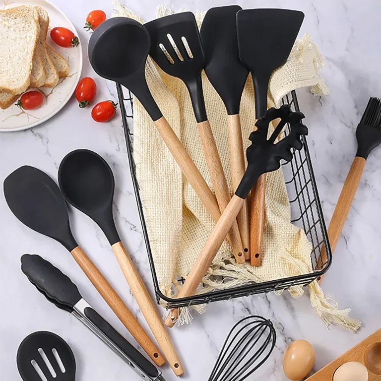 Set di utensili da cucina in silicone da 12 pezzi per pentole antiaderenti Cucina nera Outils Pentole Accessori resistenti al calore