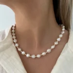 KKBEAD Collana girocollo di perle naturali di lusso per donna Gioielli da sposa regolabili Regalo Minimalista Catena a strati Laurea