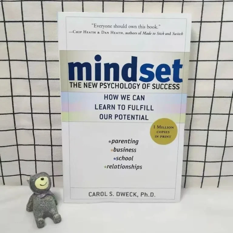 Vendo tutto in crescita Mindset: la nuova psicologia del successo versione inglese
