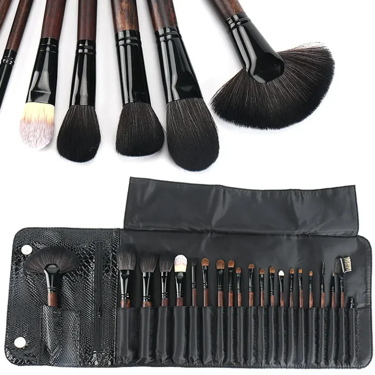 21 PCS Soft Goat Hair manico in legno pennelli per trucco Set Kit professionale trucco per le donne strumenti cosmetici coreani bellezza