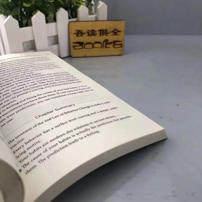 Abitudini atomiche di James Clear Un modo facile e comprovato per costruire buone abitudini per rompere i cattivi Autogestione Libri per l'automiglioramento