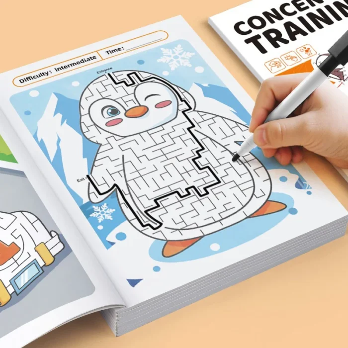 Labirinto Gioco Libro Miglioramento dello sviluppo cognitivo Formazione dell'attenzione Concentrazione specifica Puzzle Pagine colorate per età 3-8