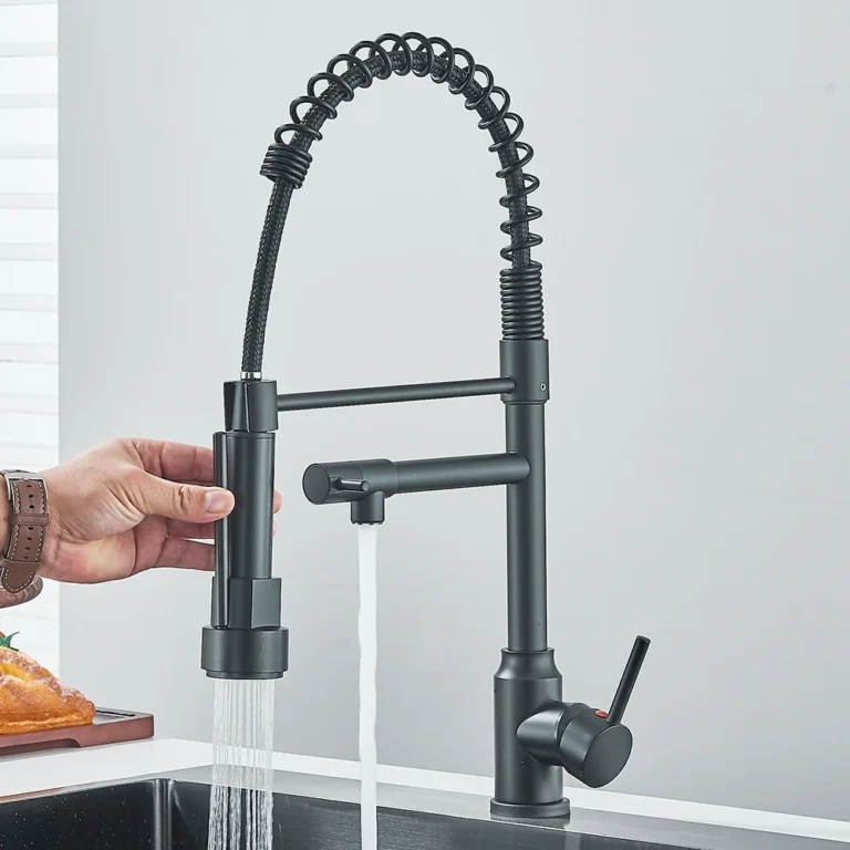 Rubinetto da cucina a molla estraibile Miscelatore acqua calda fredda monocomando per lavello da cucina Rubinetti con ugello a doppio beccuccio Gru