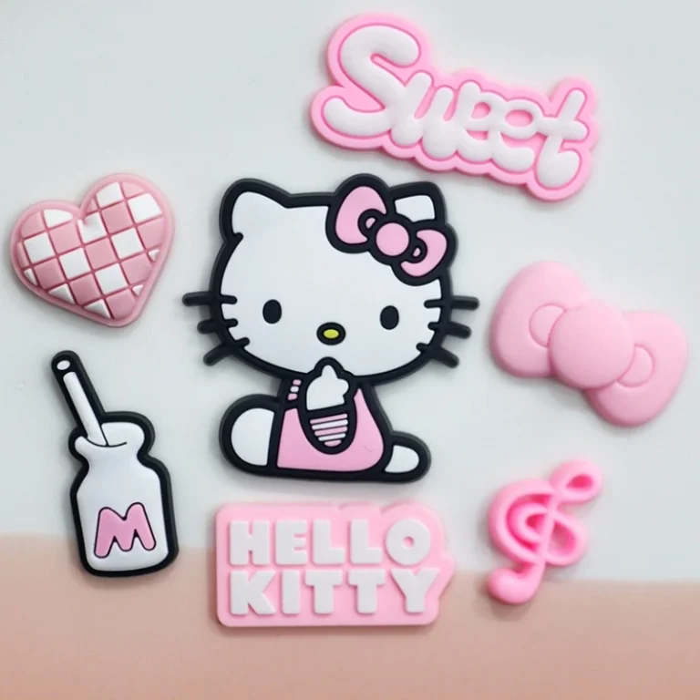 Girly Hello Kitty Accessori per scarpe per zoccoli Simpatici ciondoli per scarpe alla moda fai da te Cuore Fiocco e note musicali Sandali Accessori Regali