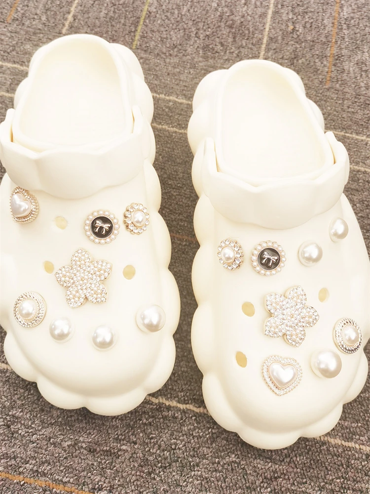 16 pezzi di perline di lusso ciondoli per scarpe fibbie in ABS bling decorazione gioielli con strass fai da te spille per zoccoli accessori adatti sandali da donna regali